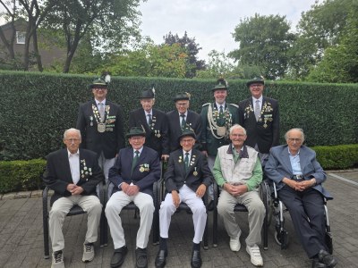 Der Bürgerschützenverein Sassenberg ehrt langjährige Mitglieder